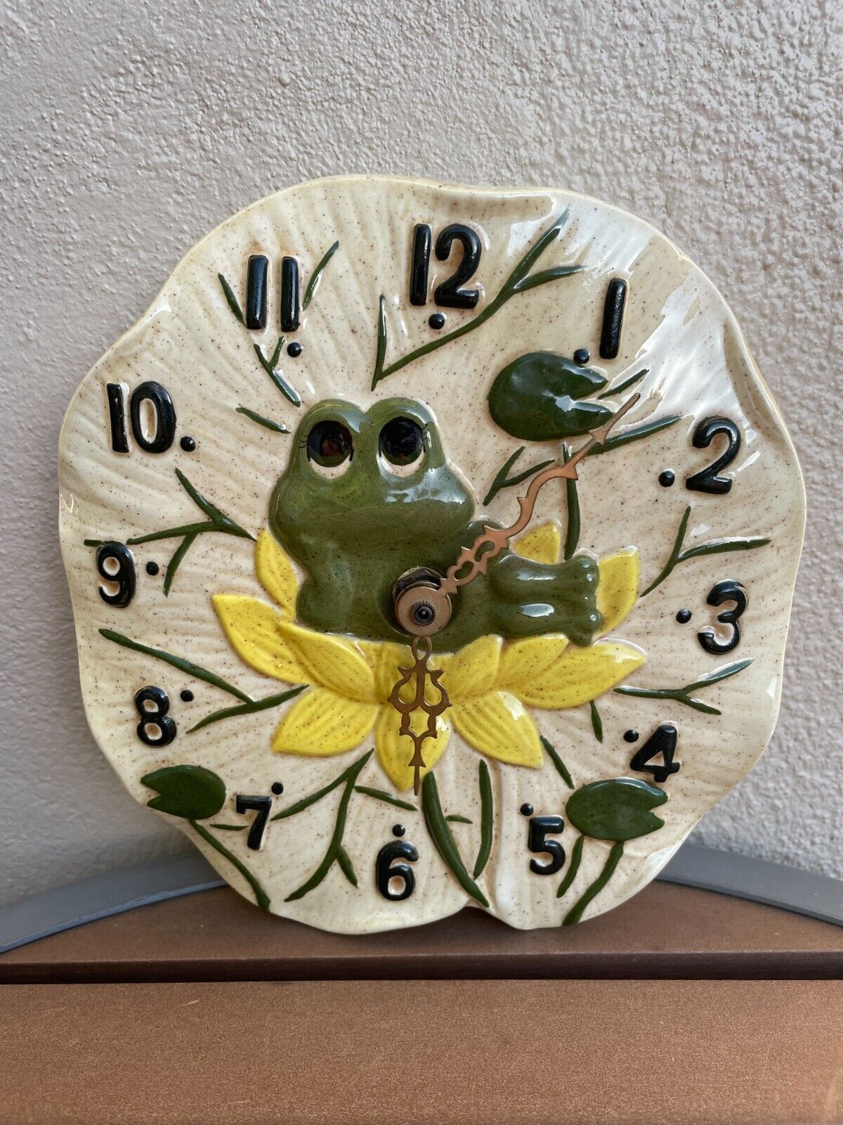 Vintage Ceramic Frog Clock Mold Hand Painted INSPIRED Sears Neil Frog 70s WORKS