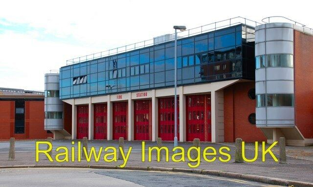 Photo -  Fire station Belfast c2007