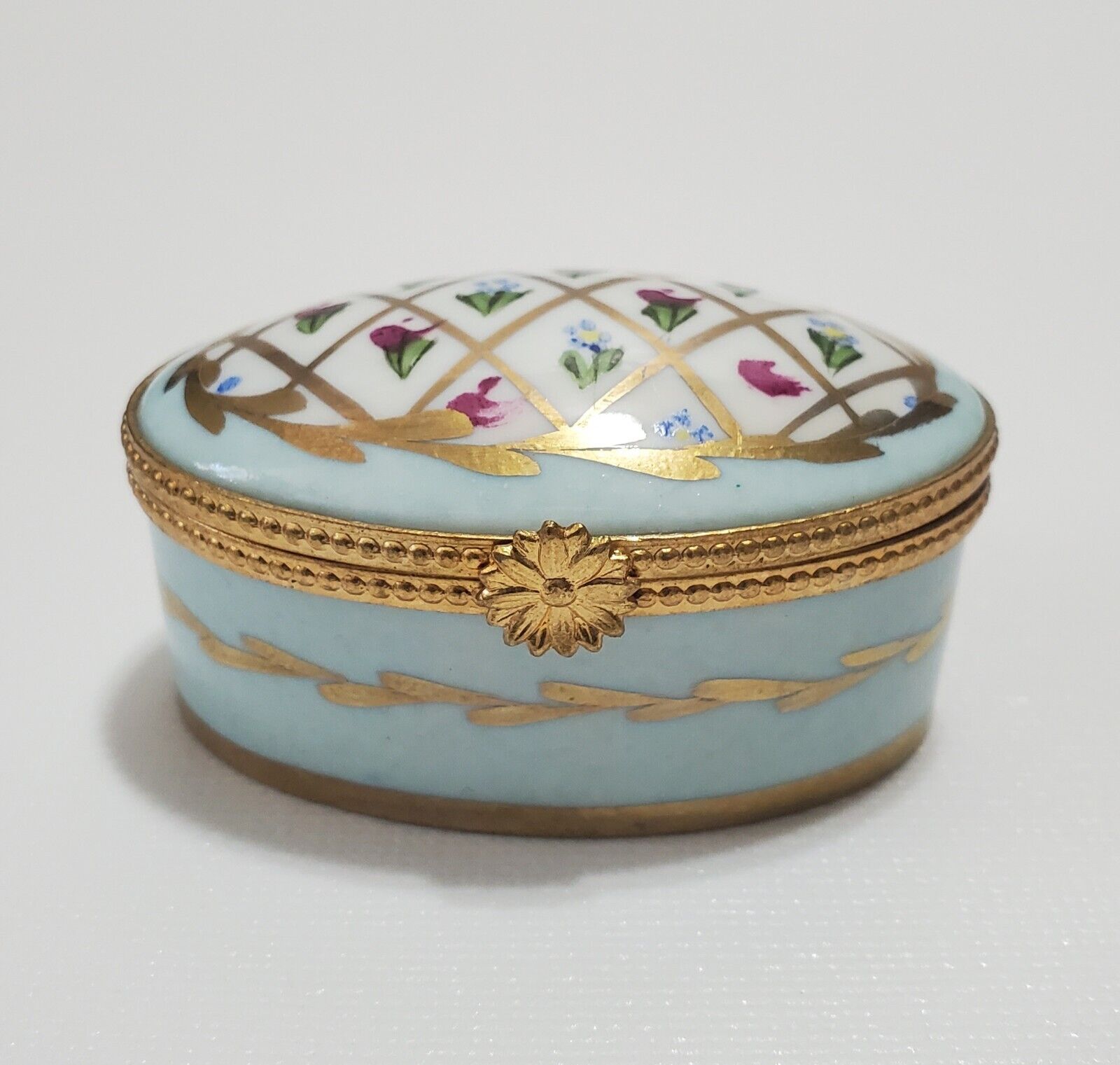 Vintage Limoges France Trinket Box, Pill, Oval Hand-Painted Opaque Porcelain