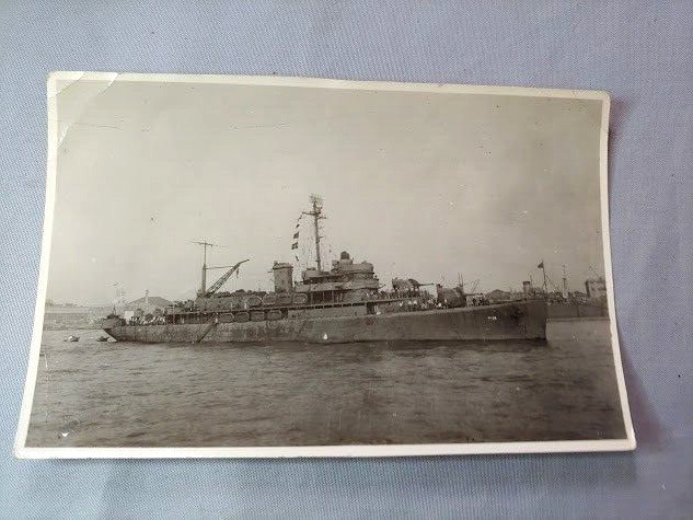 US Navy WWII Shanghai USS Biscayne Ship  Photo 1945