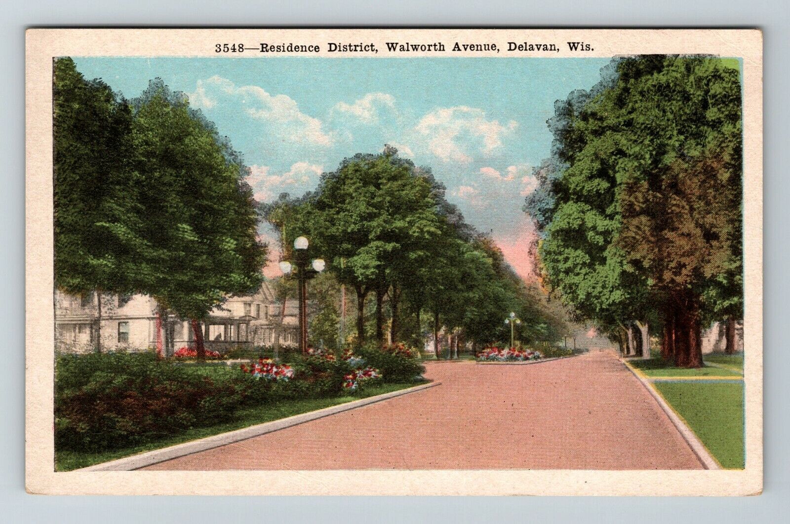 Delavan WI-Wisconsin, Walworth Avenue, Residence District Vintage Postcard