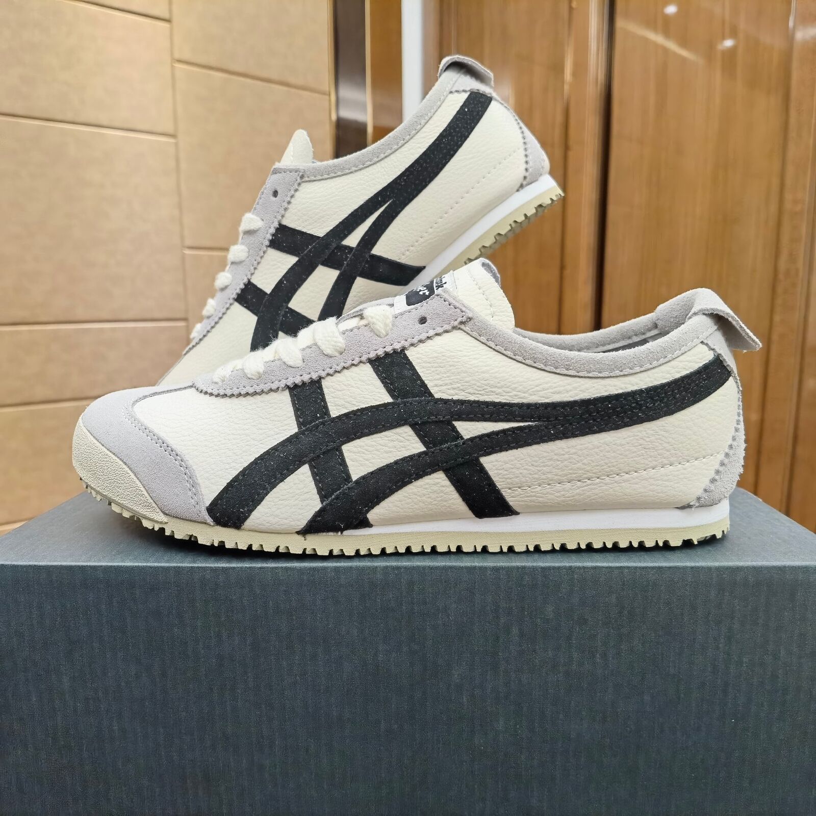 [HOT] Onitsuka Tiger MEXICO 66 Sneakers 1183B391 200 Beige/Black Unisex Shoes