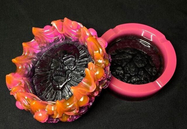 Resin Ashtray Set of 2 Handmade Black/Hot Pink 