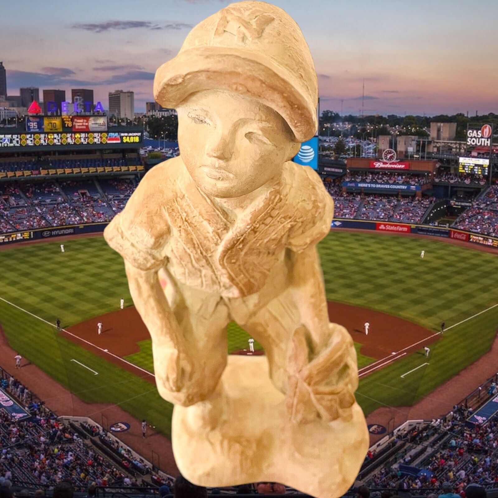Austin Prod Sculpture Baseball Player in New York Yankees Hat Vintage Amazing Co