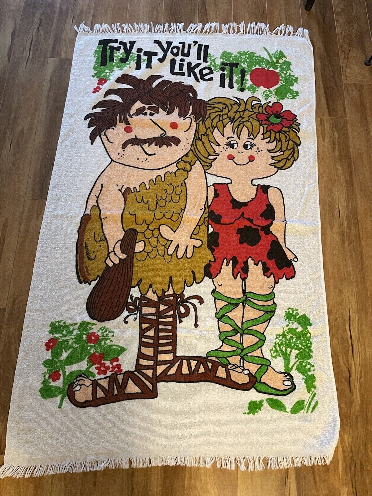 Vintage 1970s TRY IT YOU'LL LIKE IT Beach Towel Great Condition