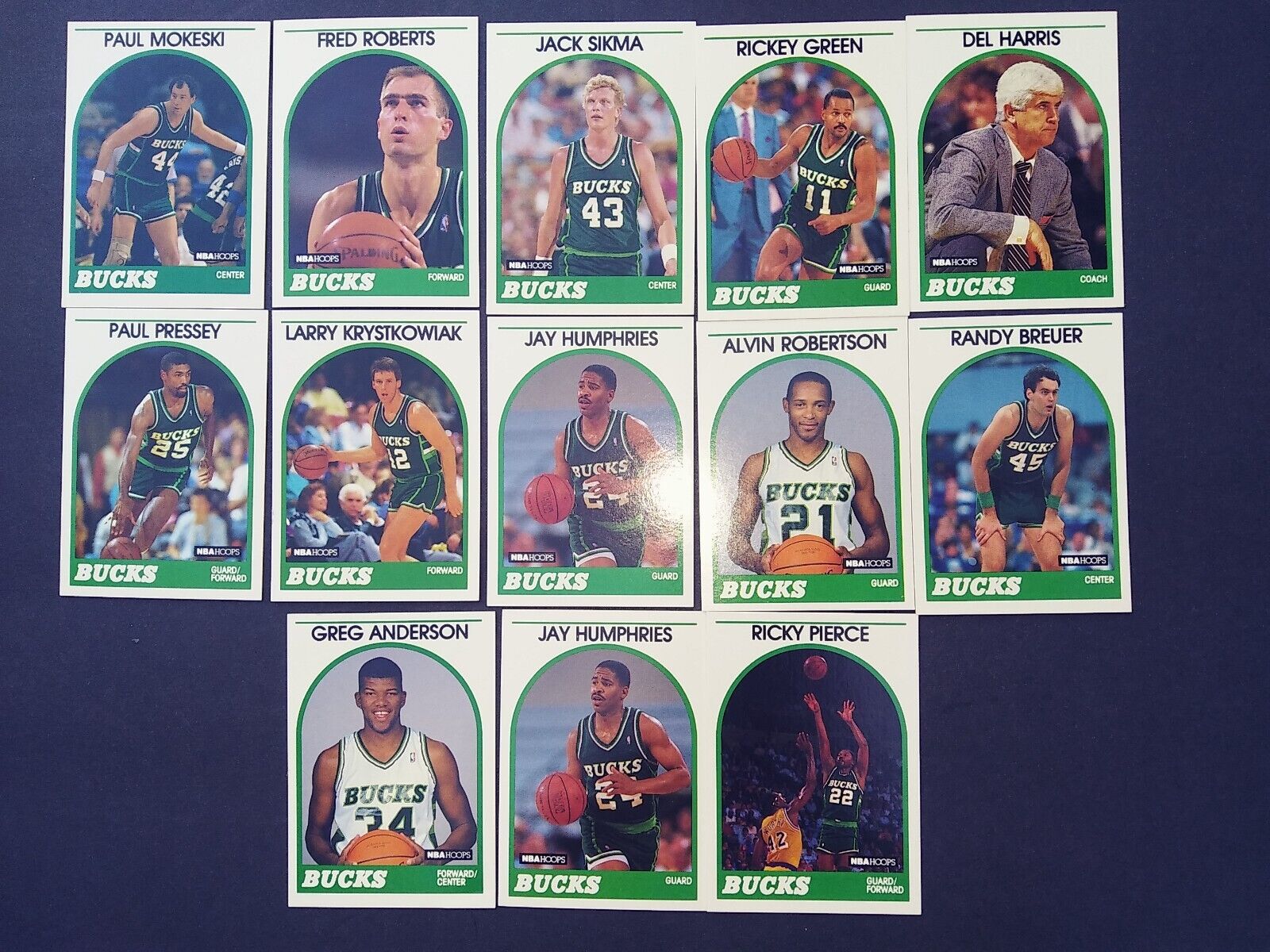 NBA hoops bucks team sport cards1989 a lot of 13 cards