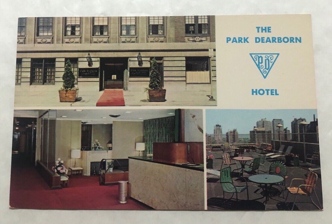 The Park Dearborn Chicago, Illinois. Postcard (I2)