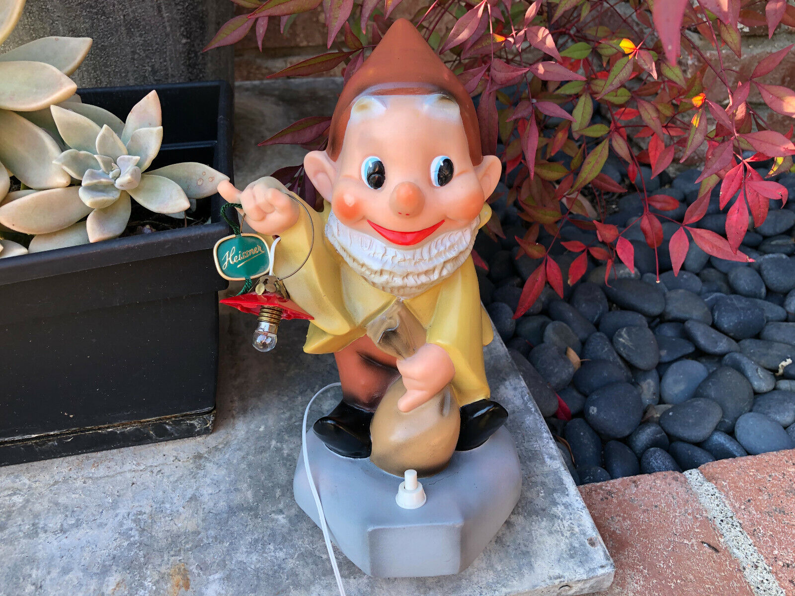 RARE W. German HEISSNER Gnome #909 Working Light Figurine Plastic 9.25\