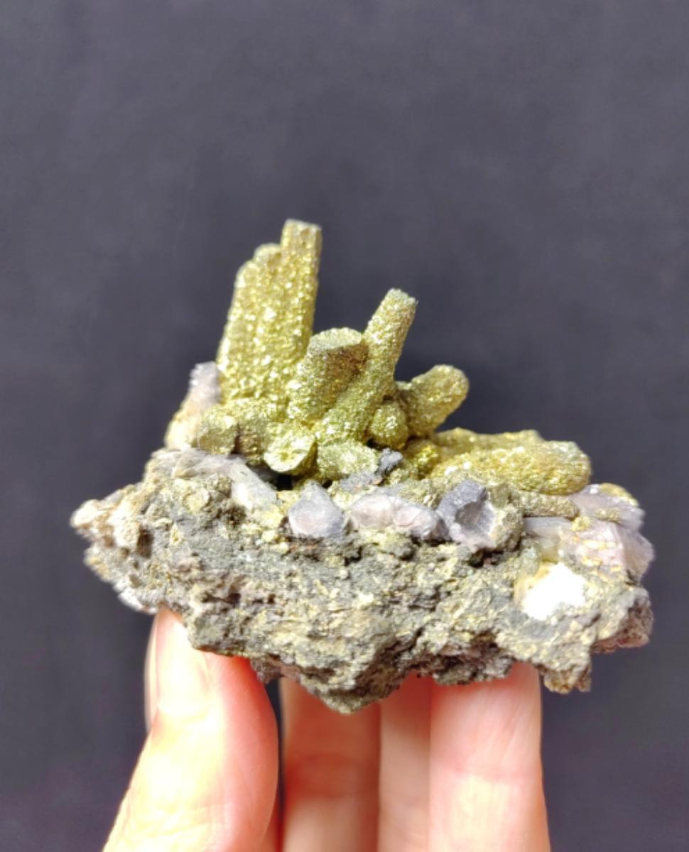  Columnar Golden Yellow Brass And Purple Calcite Syngenetic Mineral Ore