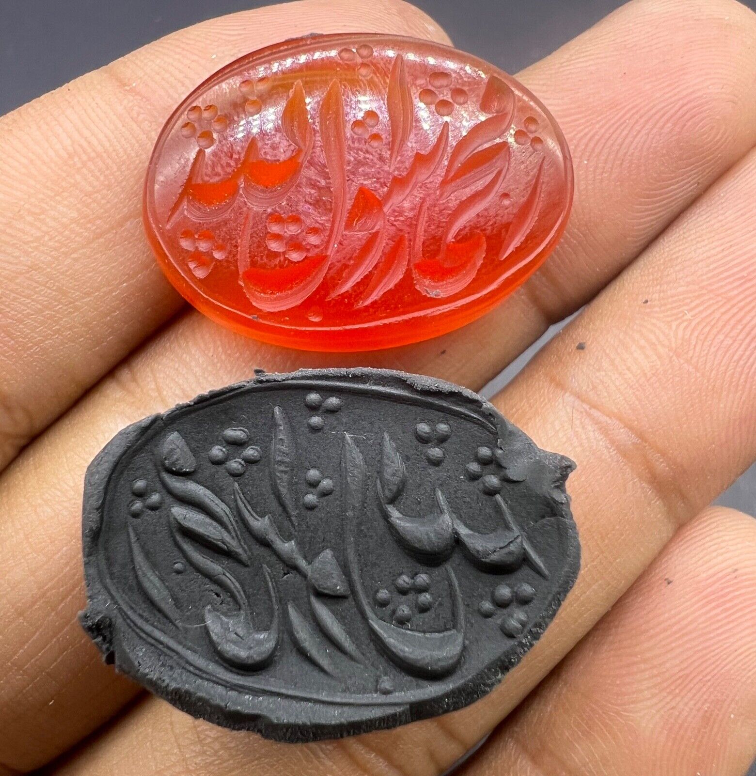 Very Elegant Hand Engraved Red Yemeni Aqeq Islamic Seal For Ring