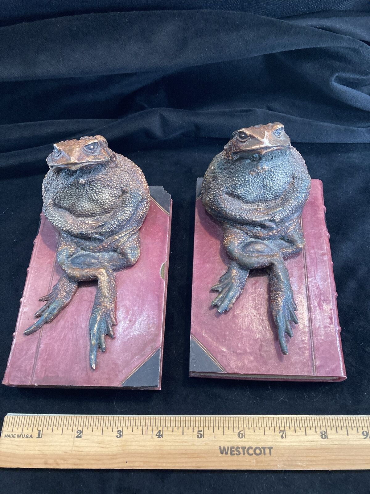 Vintage Toad Bookends Quality Lifelike Toad Hall Frogs