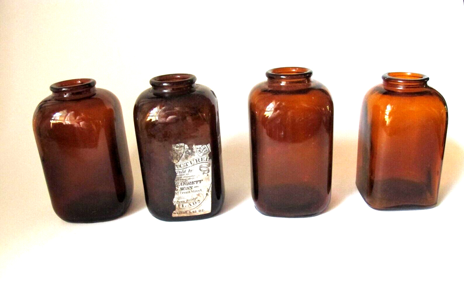 Lot of 4 Antique 19th Century Amber Snuff Bottles Levi Garret  3-4 Dots