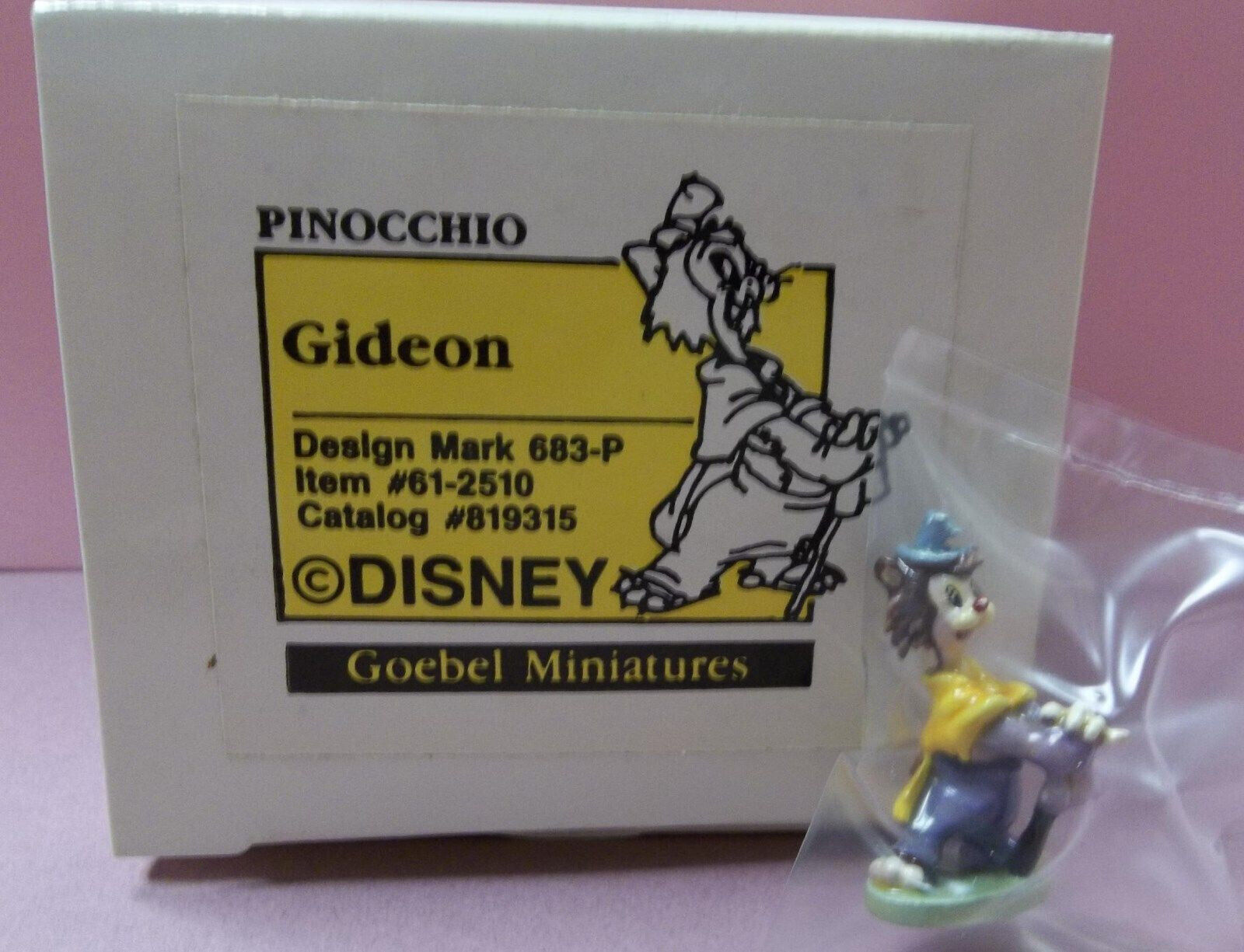 Olszewski 1990 Goebel Disney Pinocchio's Gideon Miniature Figure 683-P