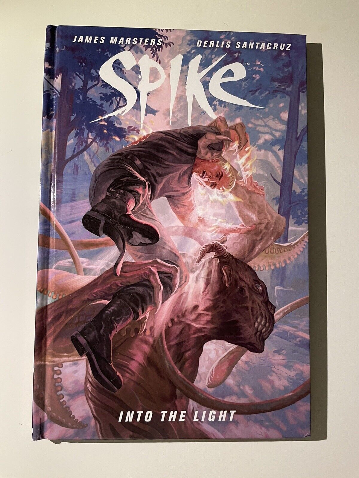 Spike: Into the Light (Dark Horse Comics July 2014)