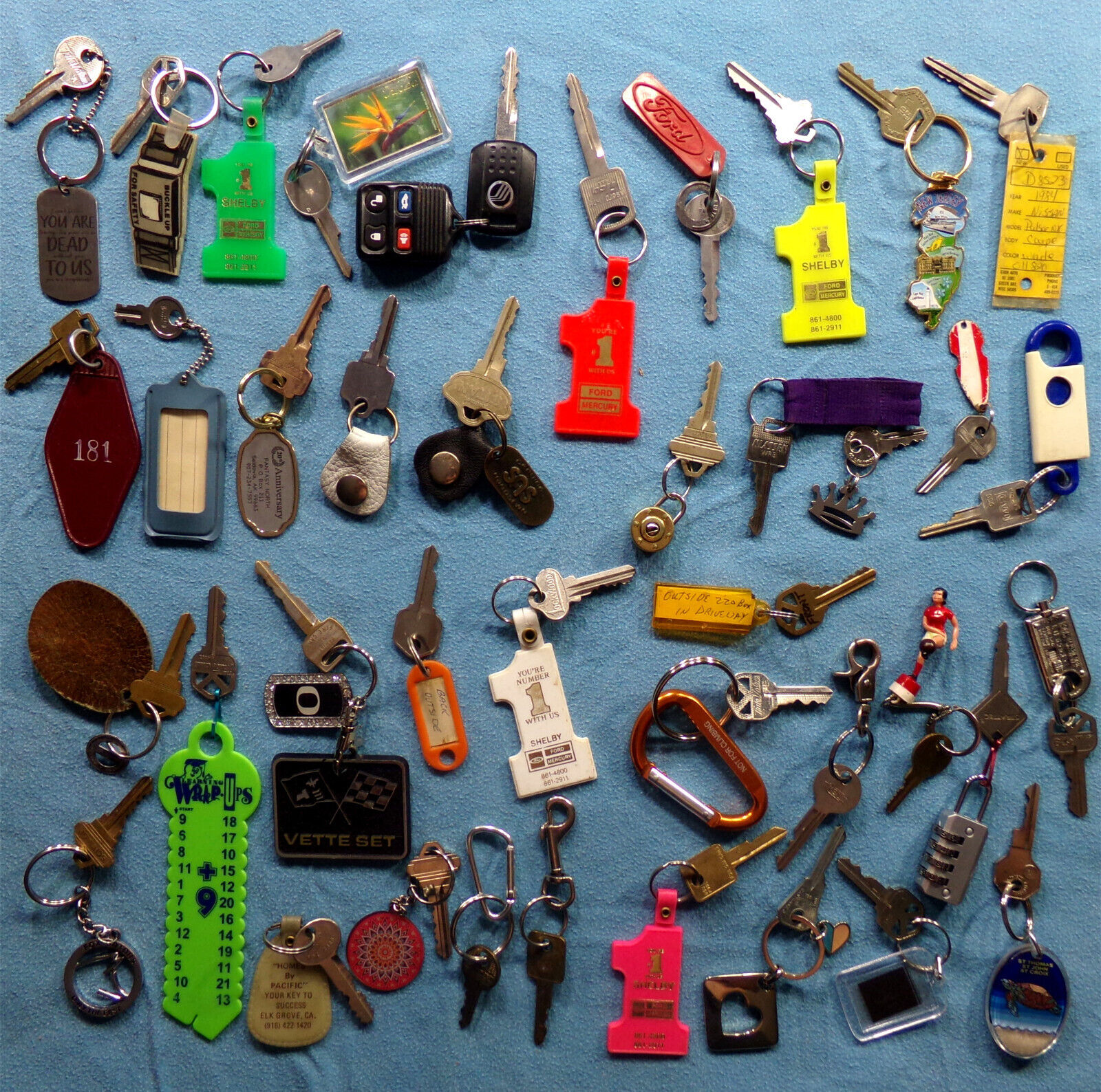 40 KEYS ON CHAINS: 1.75 LB Unique Vintage Key + Keychain Mixed Lot Collector Set