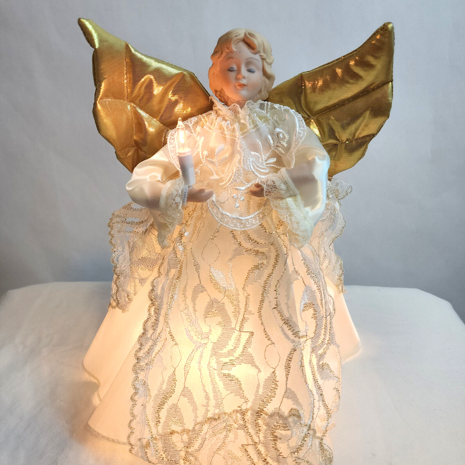Tree Tops in Motion Animated Porcelain 11” Angel Topper Lighted Works VIDEO