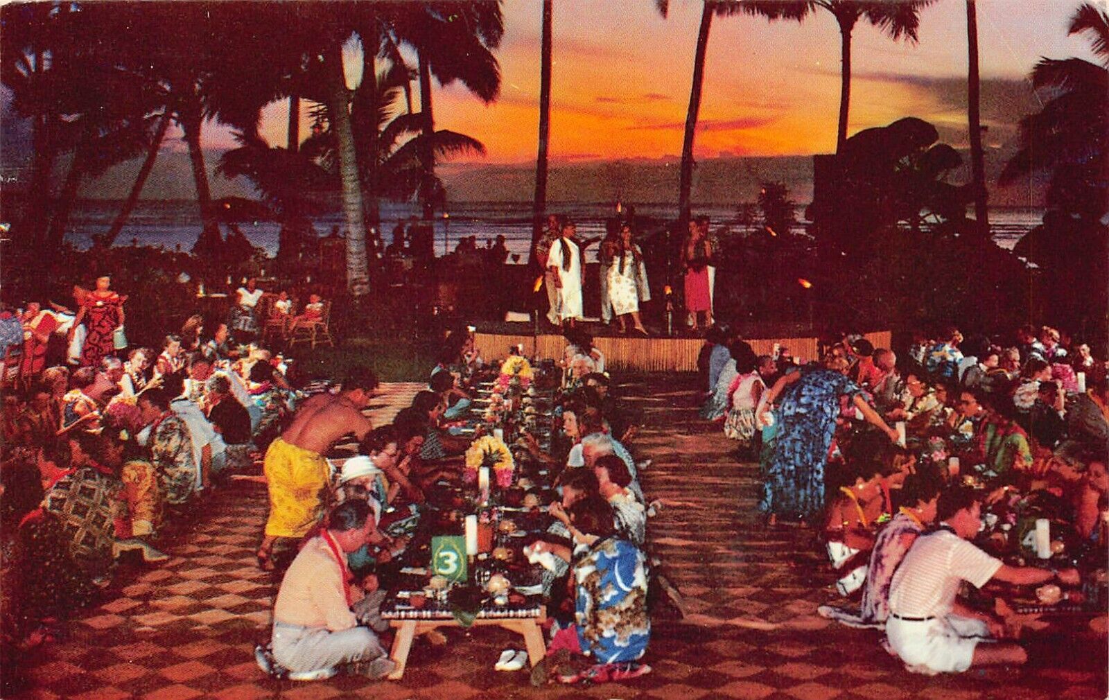 Hilo HI Hawaii Luau Festival Tiki Queen\'s Surf Beach Restaurant Vtg Postcard A24