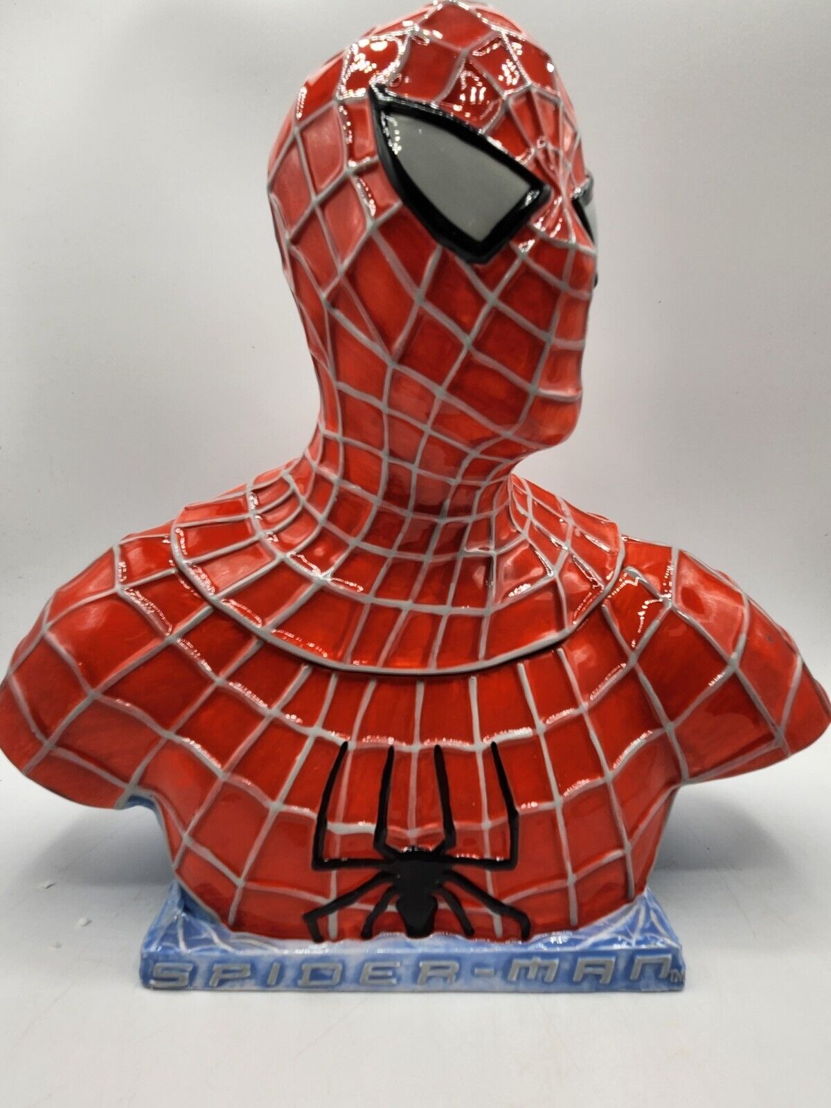 NECA Marvel Comics 2002 Spider-Man Bust Ceramic Cookie Jar