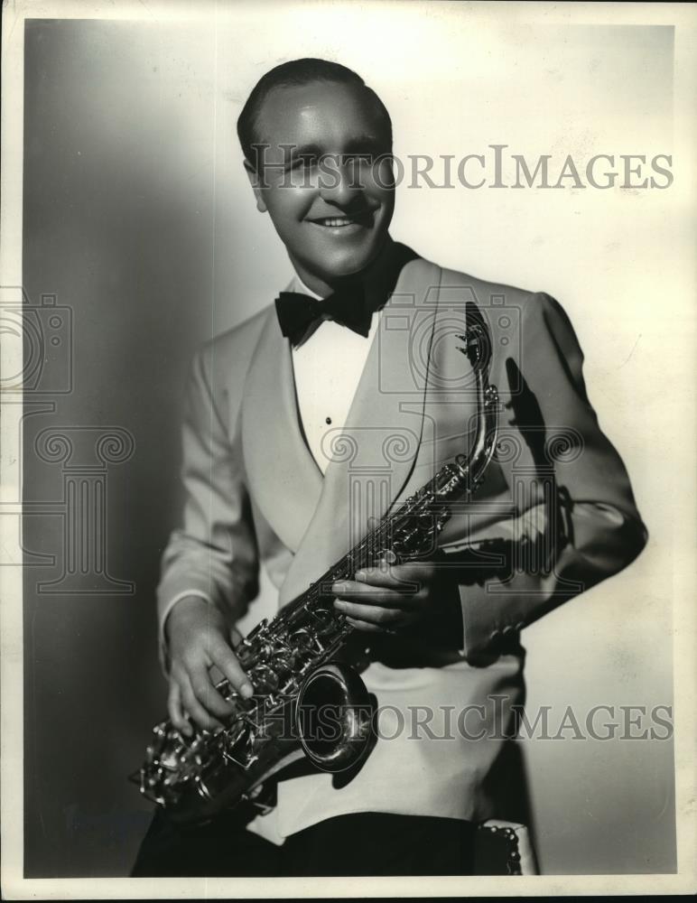 1939 Press Photo Saxophone player Wayne King - mjx06651
