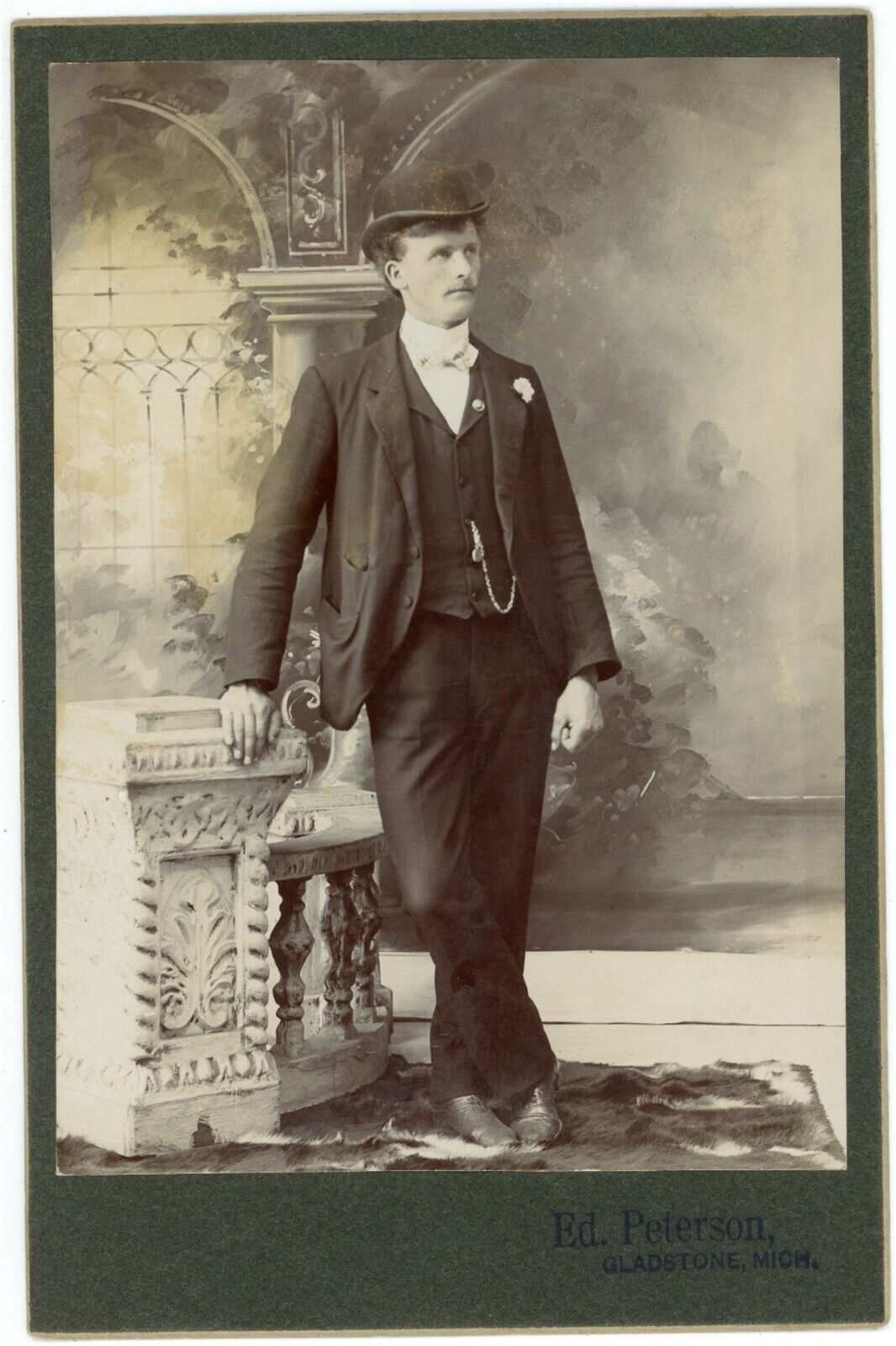 CIRCA 1880\'S CABINET CARD Handsome Dapper Man Bowler Hat Peterson Gladstone, MI