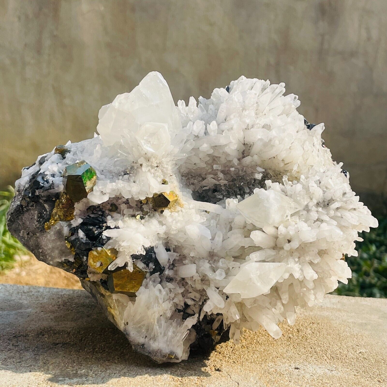 5700g Natural Chrysanthemum Crystal Cluster And Chalcopyrite Symbiotic Crystal