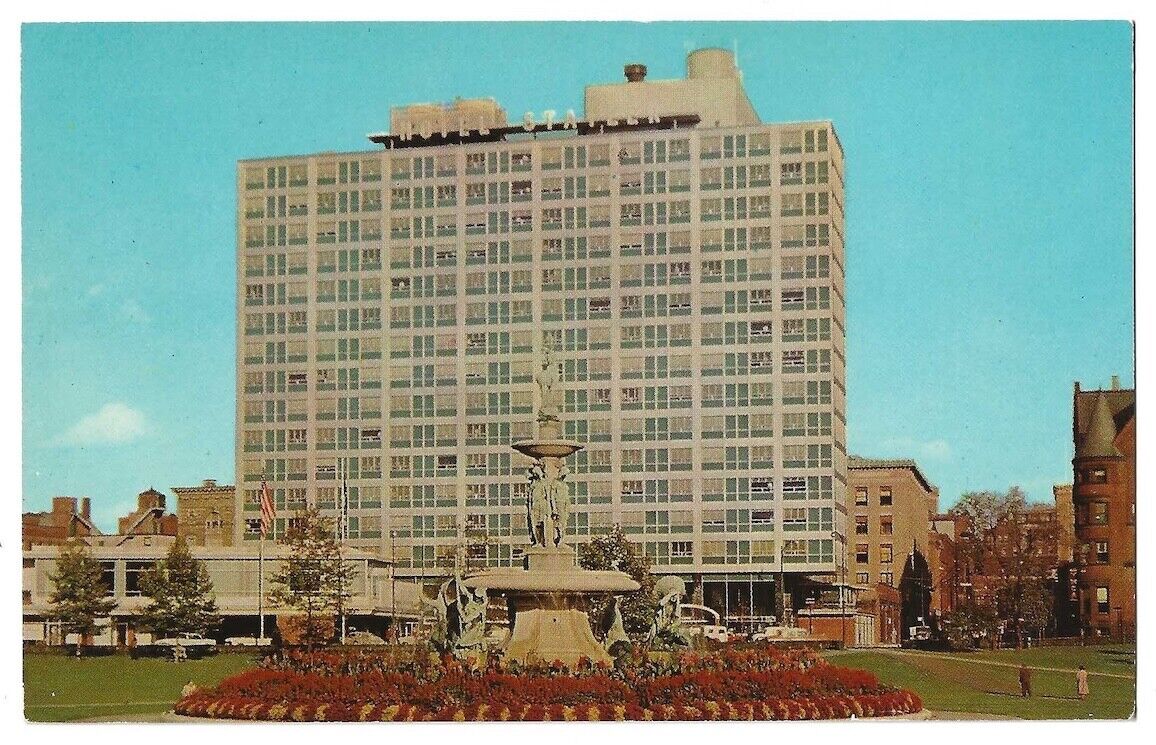 Hartford Connecticut c1960\'s Hilton Hotel, fountain, plaza