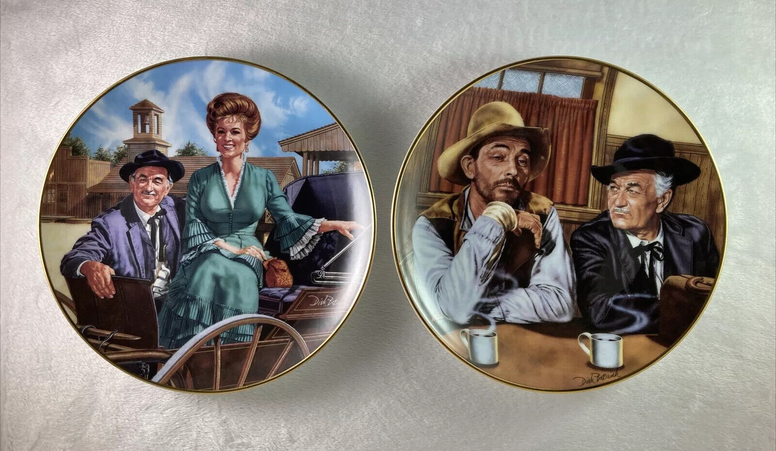 Set of 2 MISS KITTY AND DOC +  FESTUS AND DOC Plate Franklin Mint TV Television 