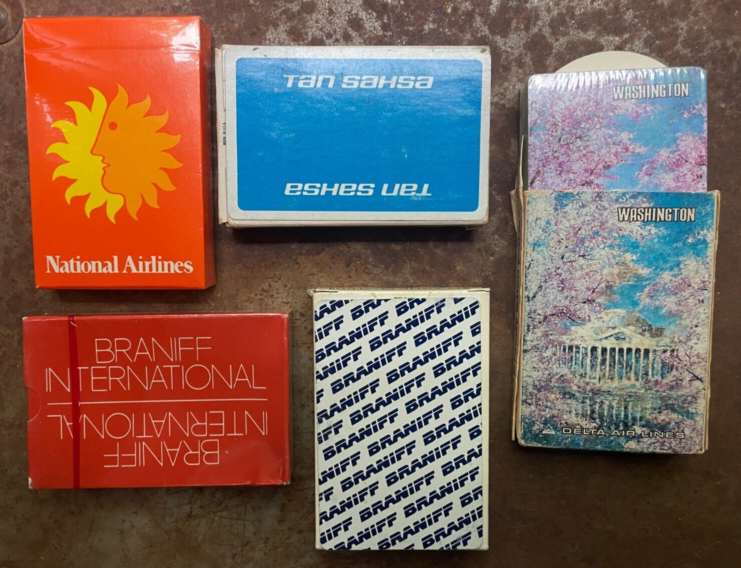 Lot 5 decks Vintage Airline Playing Cards, Braniff National Delta Tan Sahsa
