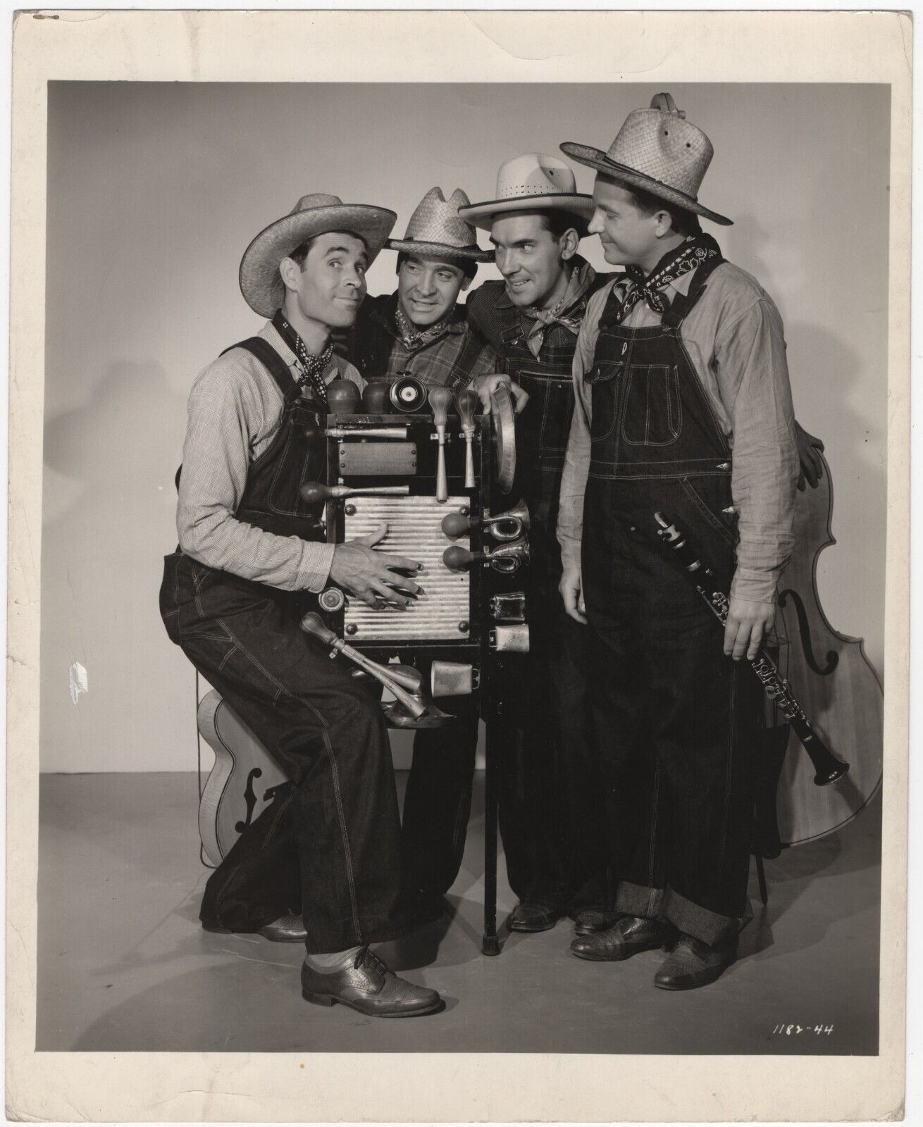 1943 Press Photo Paul & Ken Trietsch, as Hotshots, Hoosier Holiday Movie Scene
