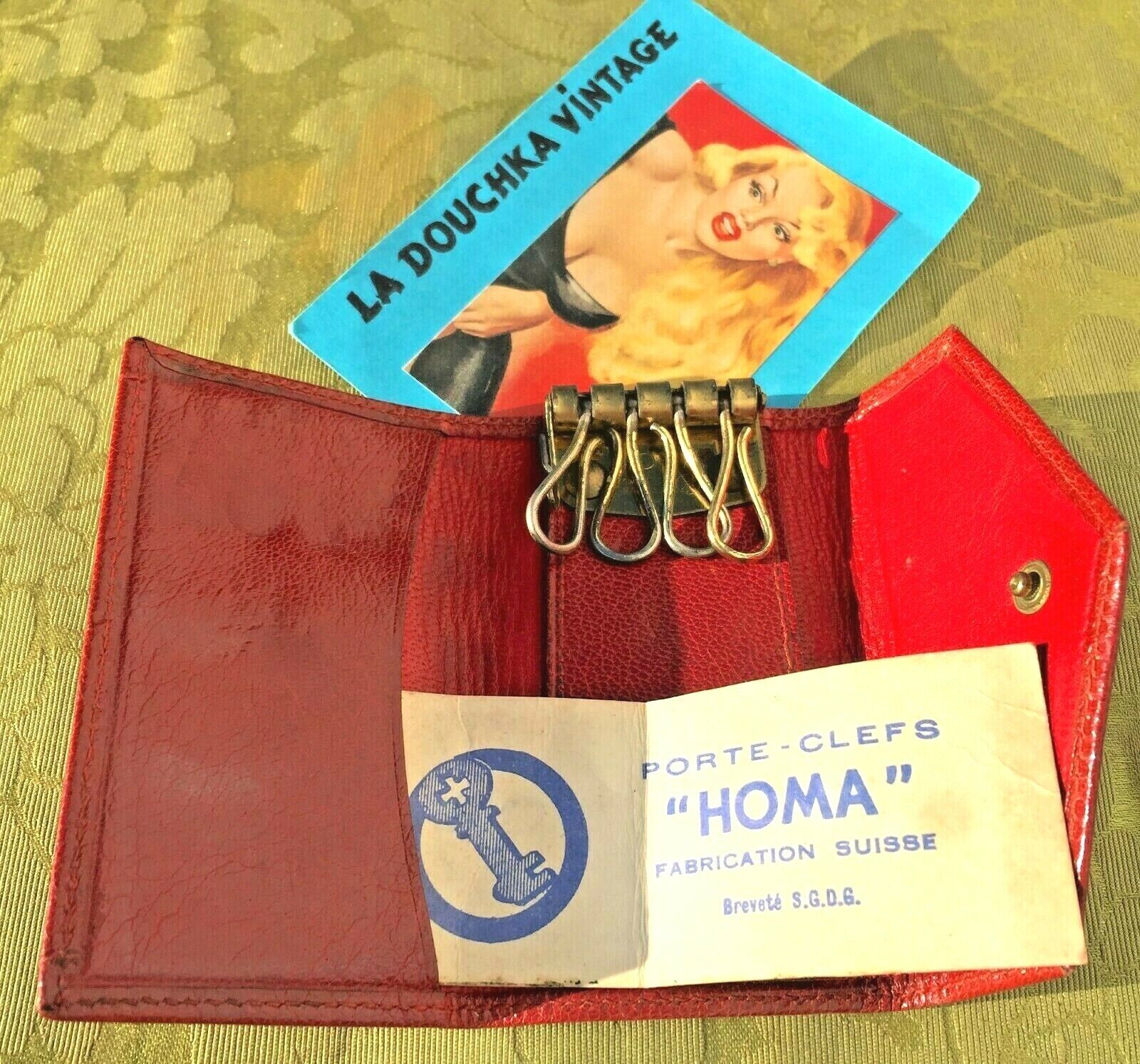 CHIC HOMA 1950s WOMAN KEYCHAIN WALLET~RED LEATHER~MADE IN SWITZERLAND~NEW & TAG