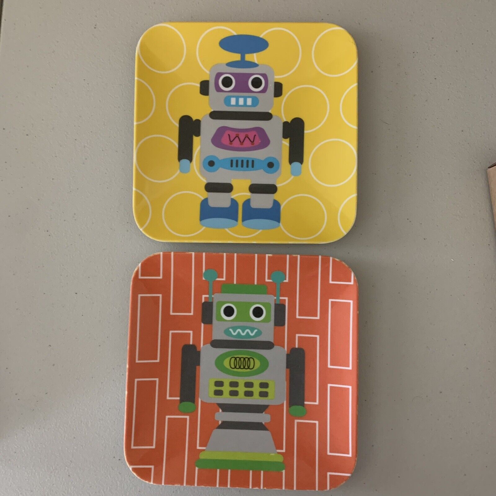 Set of two ROBOTS vintage melamine kids plates square 7\