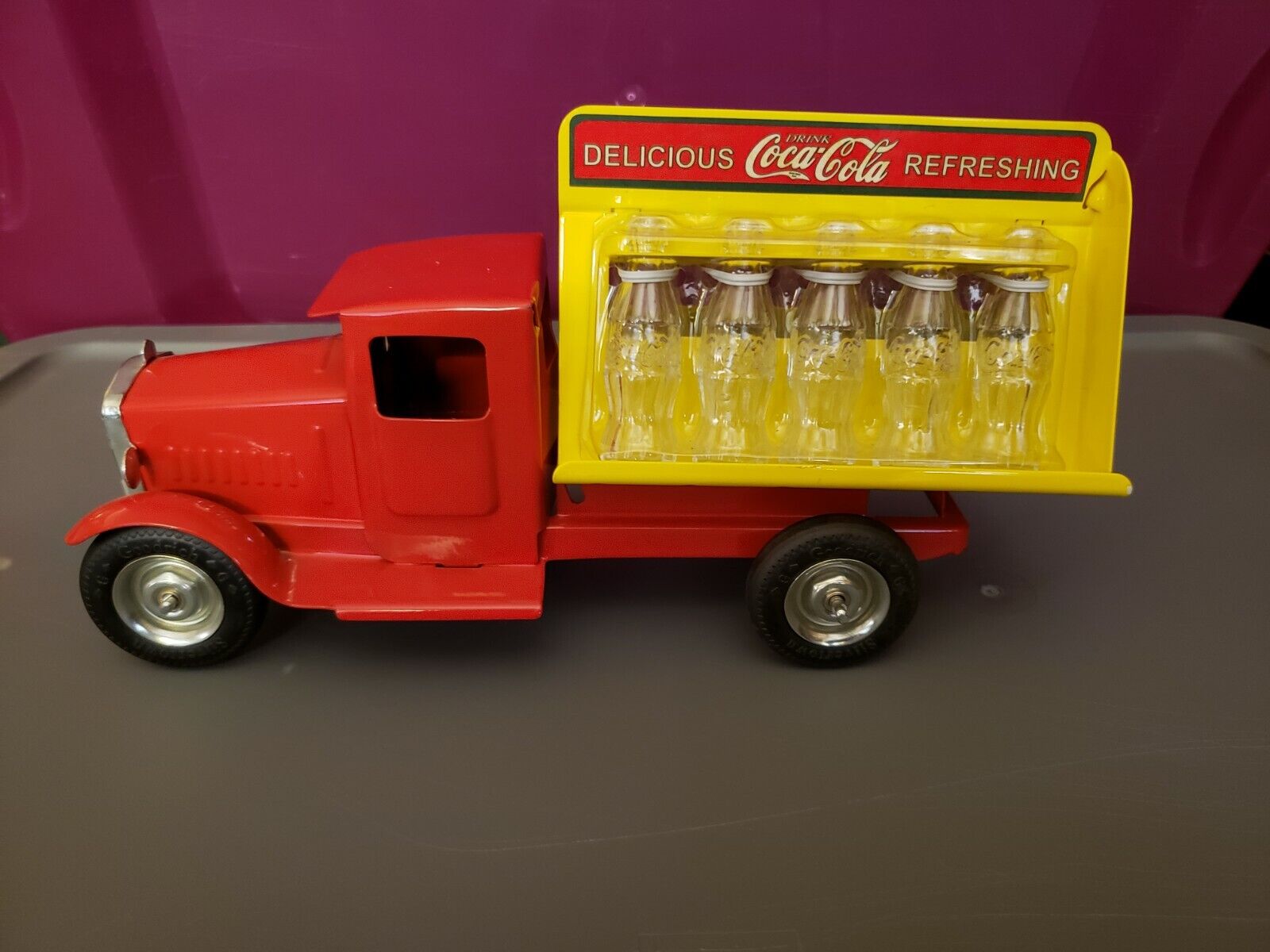 COCA COLA DIECAST - METALCRAFT BY GEARBOX - 1930\'s REPLICA - BRAND NEW FROM 2001