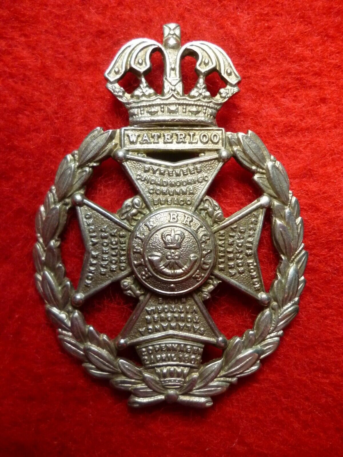 The Rifle Brigade Cap Badge, 1956-58, White Metal, scarce issue