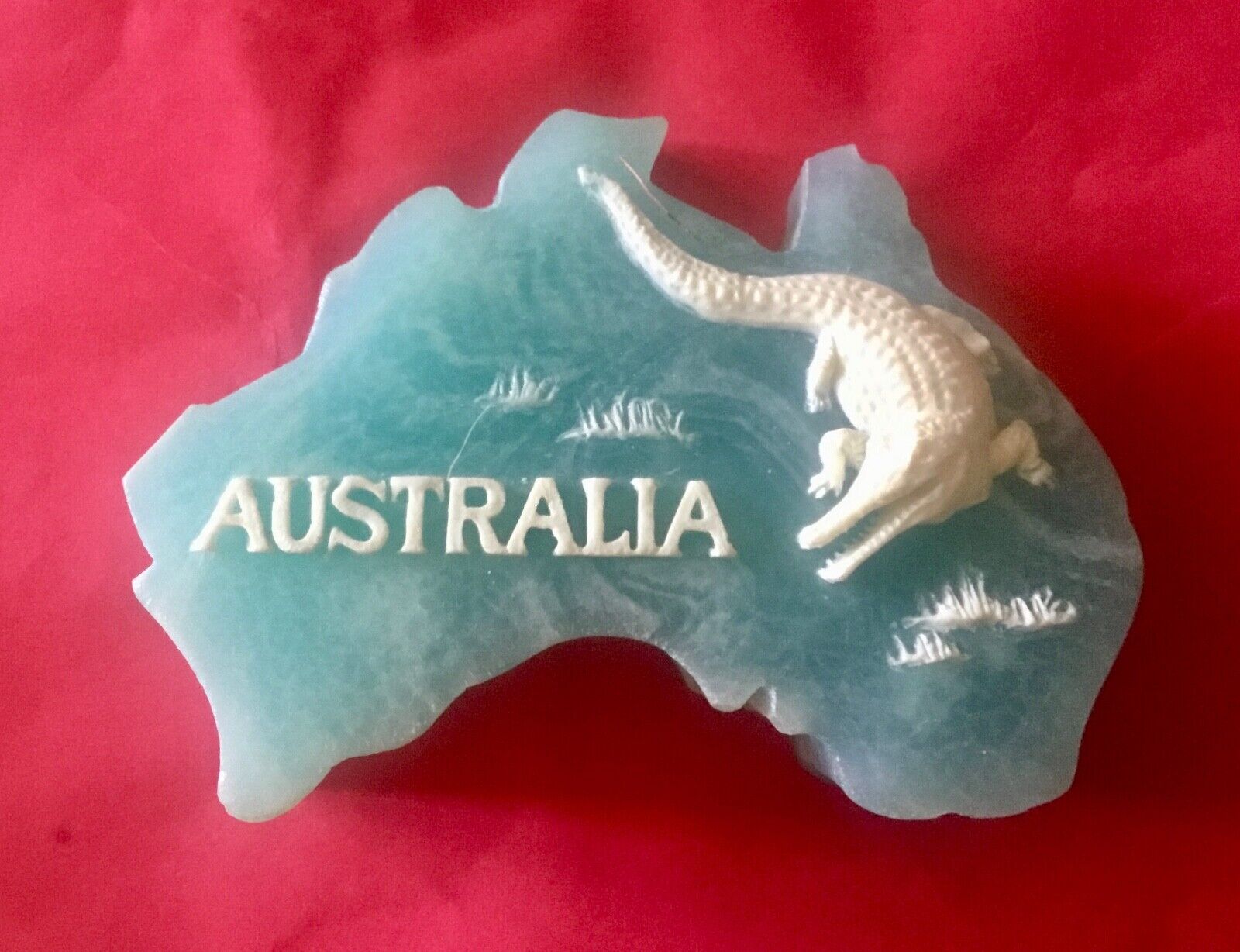 Vintage AUSTRALIA Crocodile Continent Shaped Marlestone Marble Paperweight