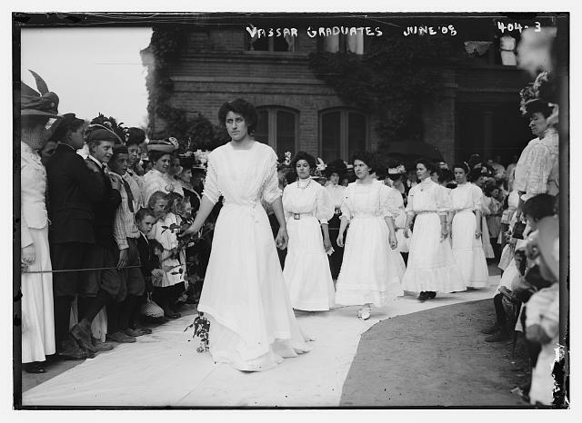 Vassar College Graduates,June 1908,women,dresses,spectators,education,New York