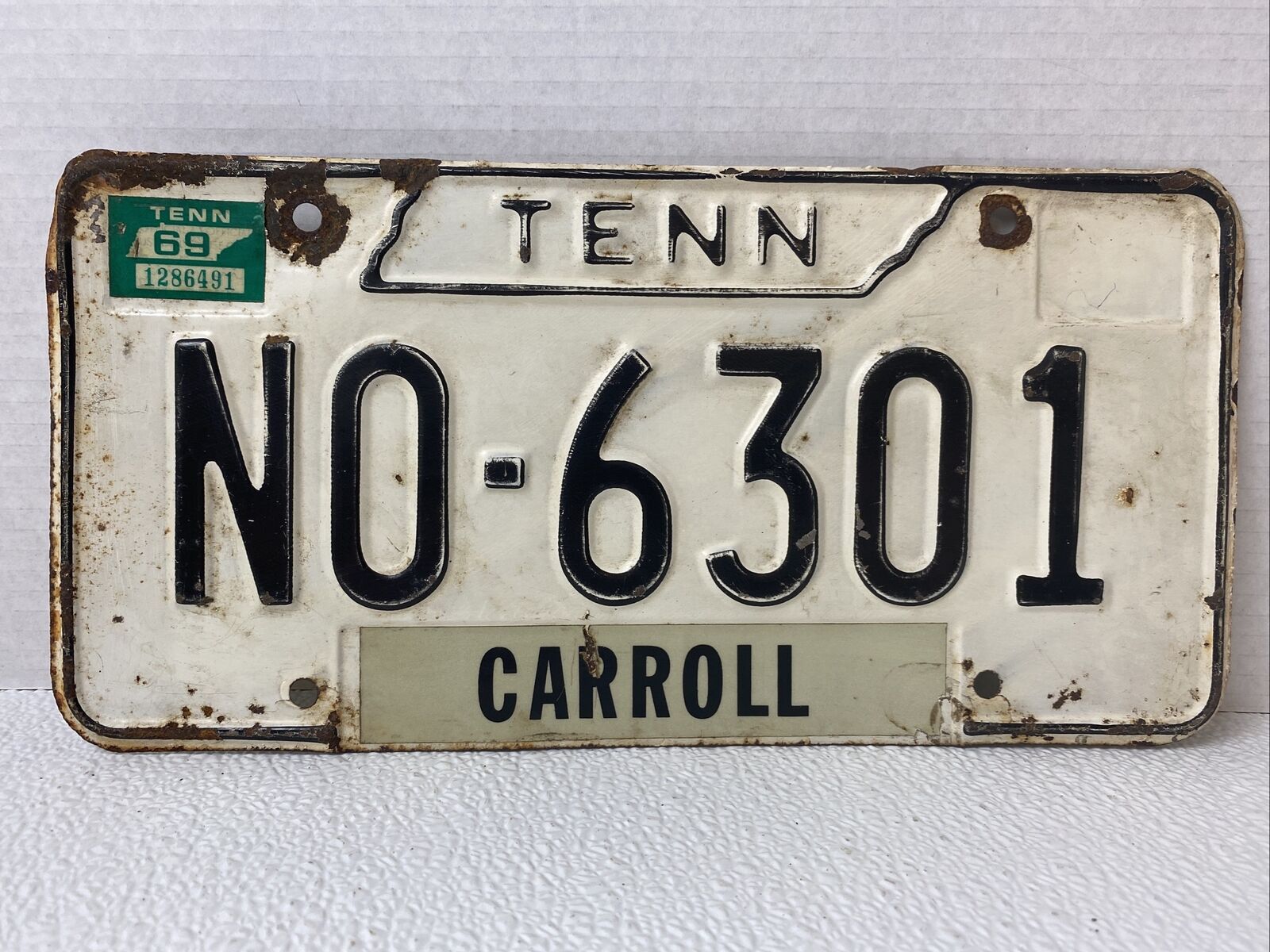 1966 Tennessee License Plate NO-6301 Collectible 69 Tags NO
