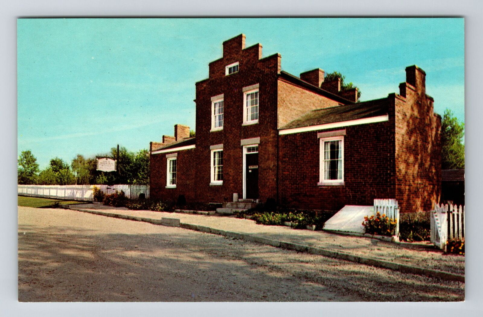 Nauvoo IL-Illinois, Historic Home of Brigham Young, Antique Vintage Postcard