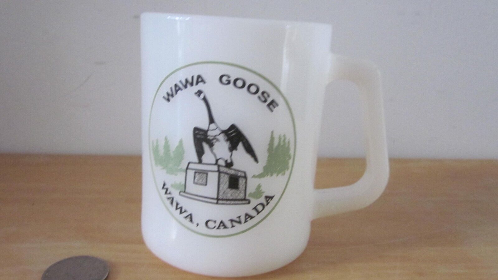 Collectible Souvenir  Federal Milk Glass Mug Wawa Goose, Wawa, Canada