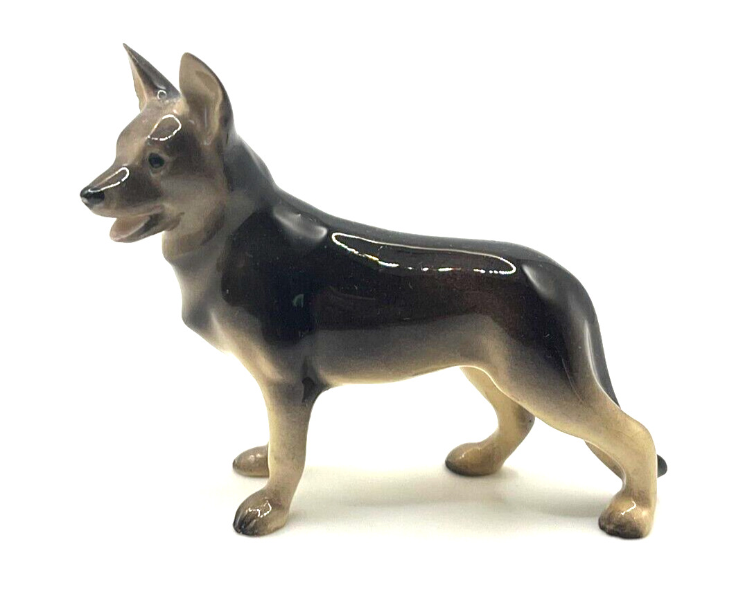 Hagen Renaker German Shepherd Dog Miniature Figurine