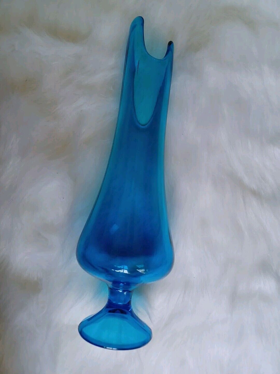Vintage LE Smith Swung Glass Vase Blue