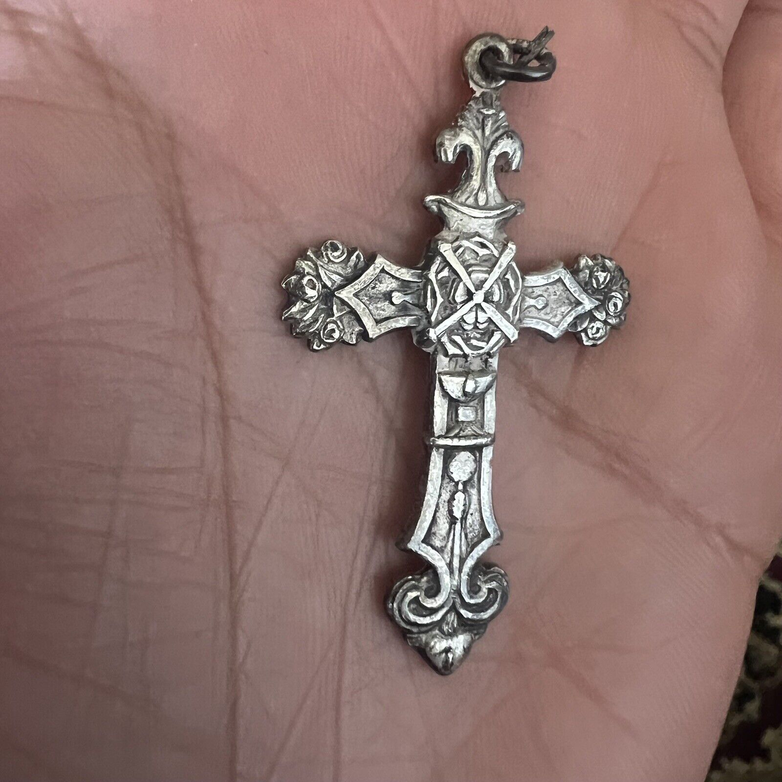 Vintage Solid Sterling Silver Christian Ornate Cross