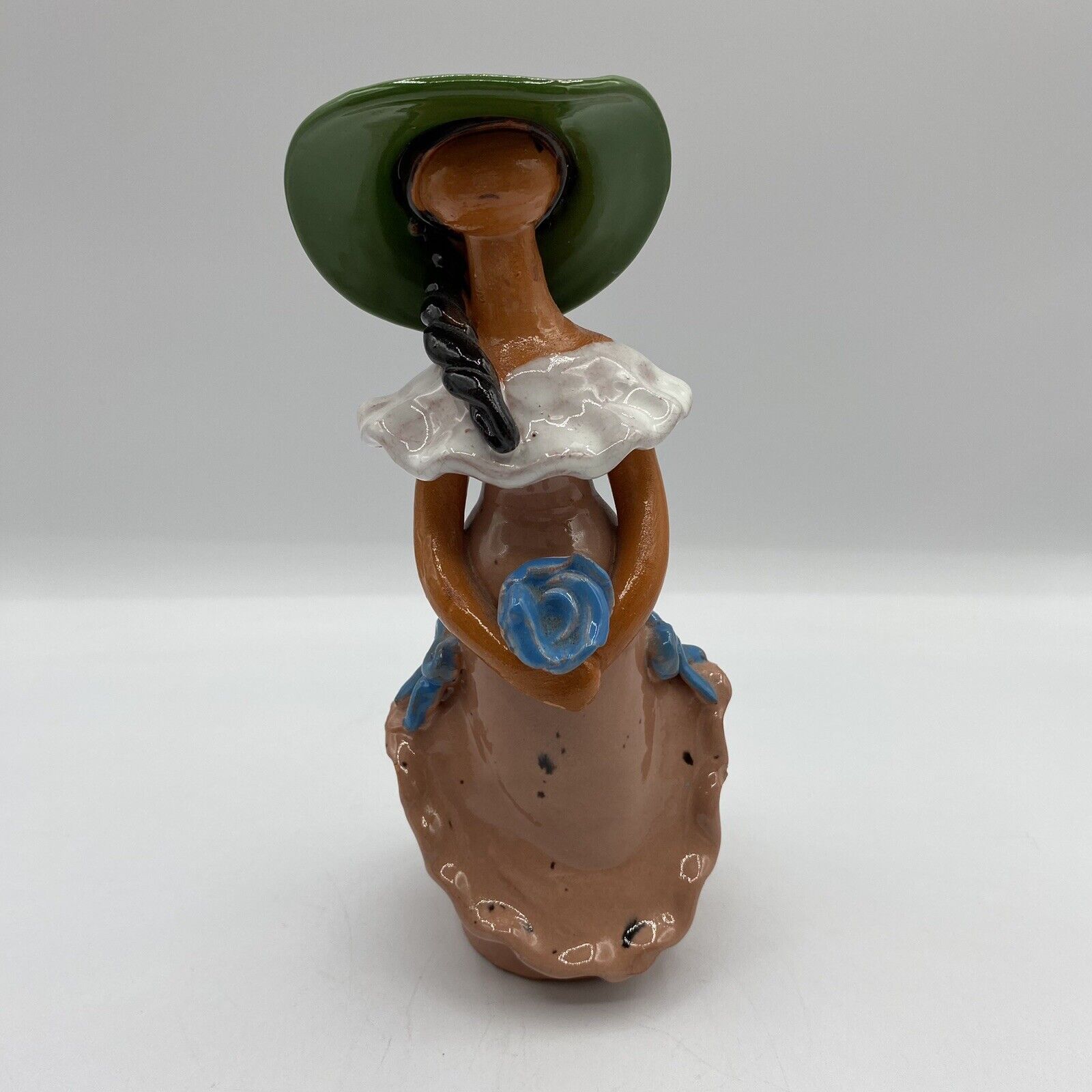 La Flor Artisian Faceless Lady Ruffle Taupe Dress Terracotta Clay Pottery 7.25\