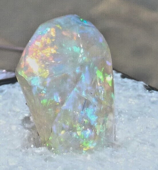 Colorful crystal opal specimen Virgin Valley Nevada 1.32 grams
