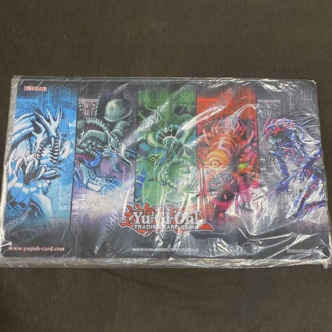 Yu-Gi-Oh Overseas Edition 25th Anniversary Playmat