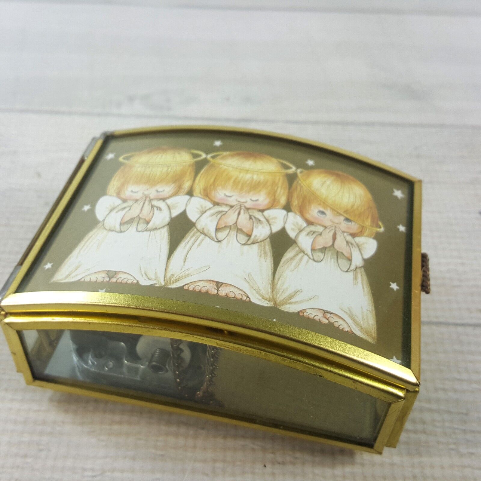Vintage Glass Mirror Jewelry Trinket Hinged Music Box w 3 Child Angels 4 x 3\