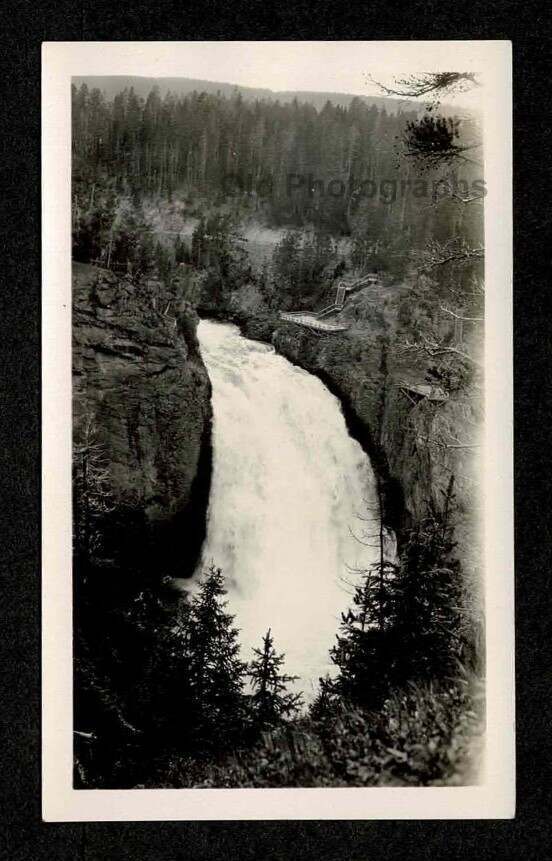 RUSTIC BEAUTIFUL UPPER YELLOWSTONE FALLS ARTISTS POINT OLD/VINTAGE PHOTO- K845