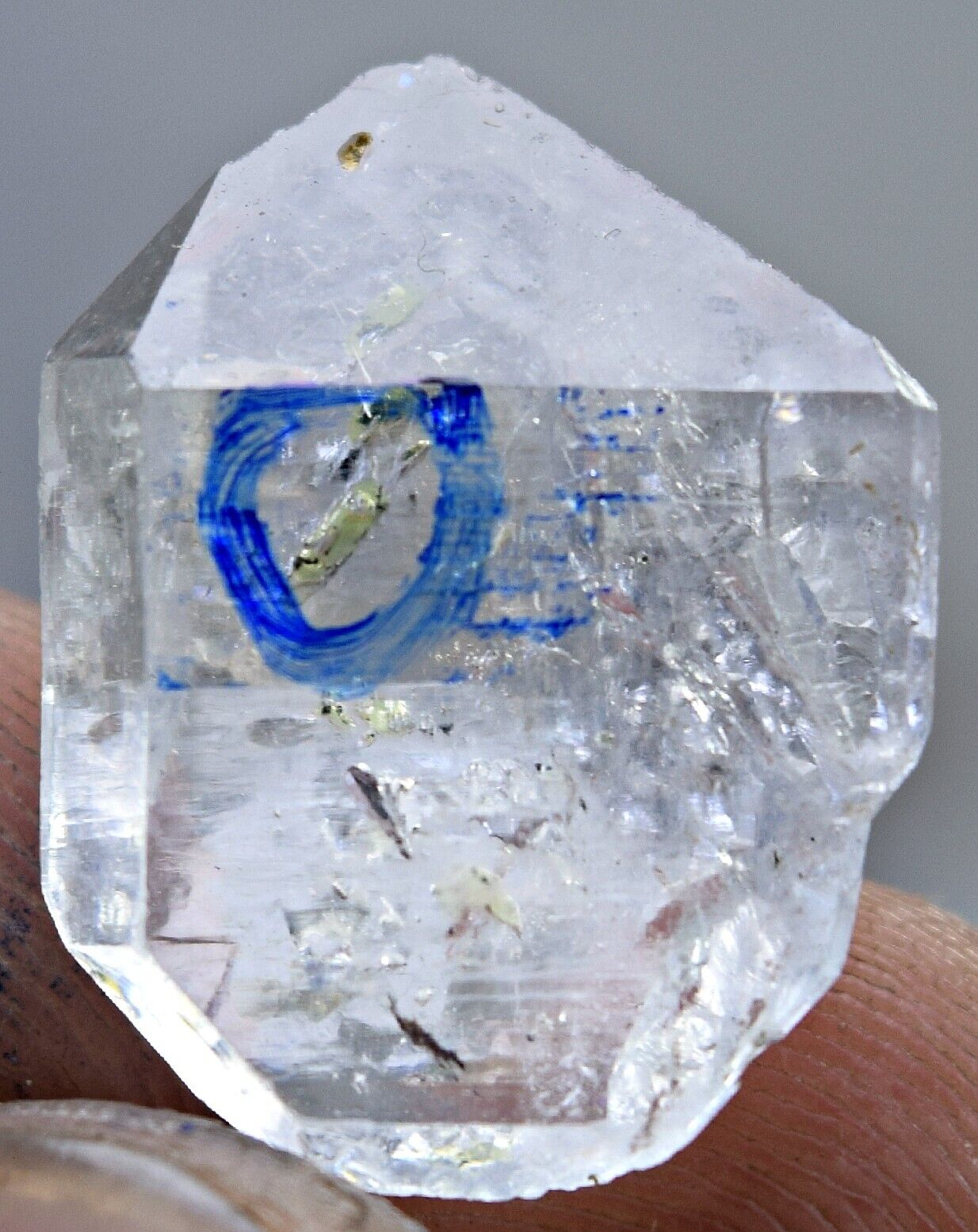 14 Carats Top Quality Diamond Quartz Inside Moving Bubble From Pakistan 20