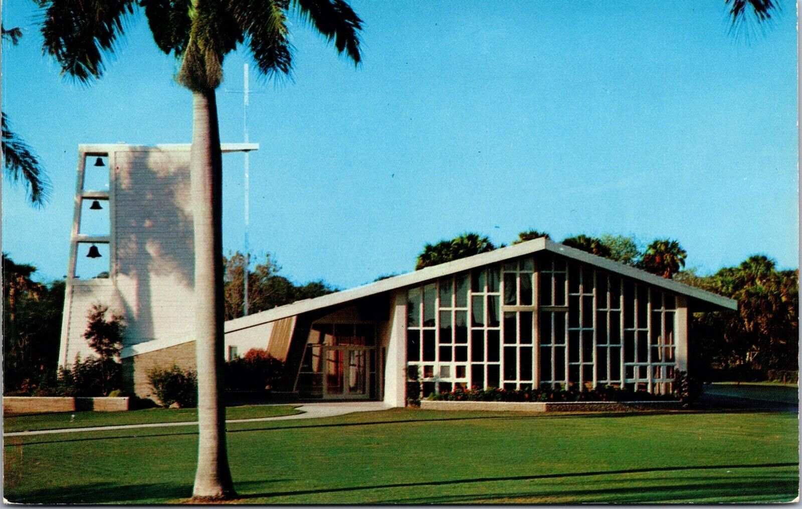 Vero Beach Florida First Presbyterian Church Fla. Chrome Postcard        6A
