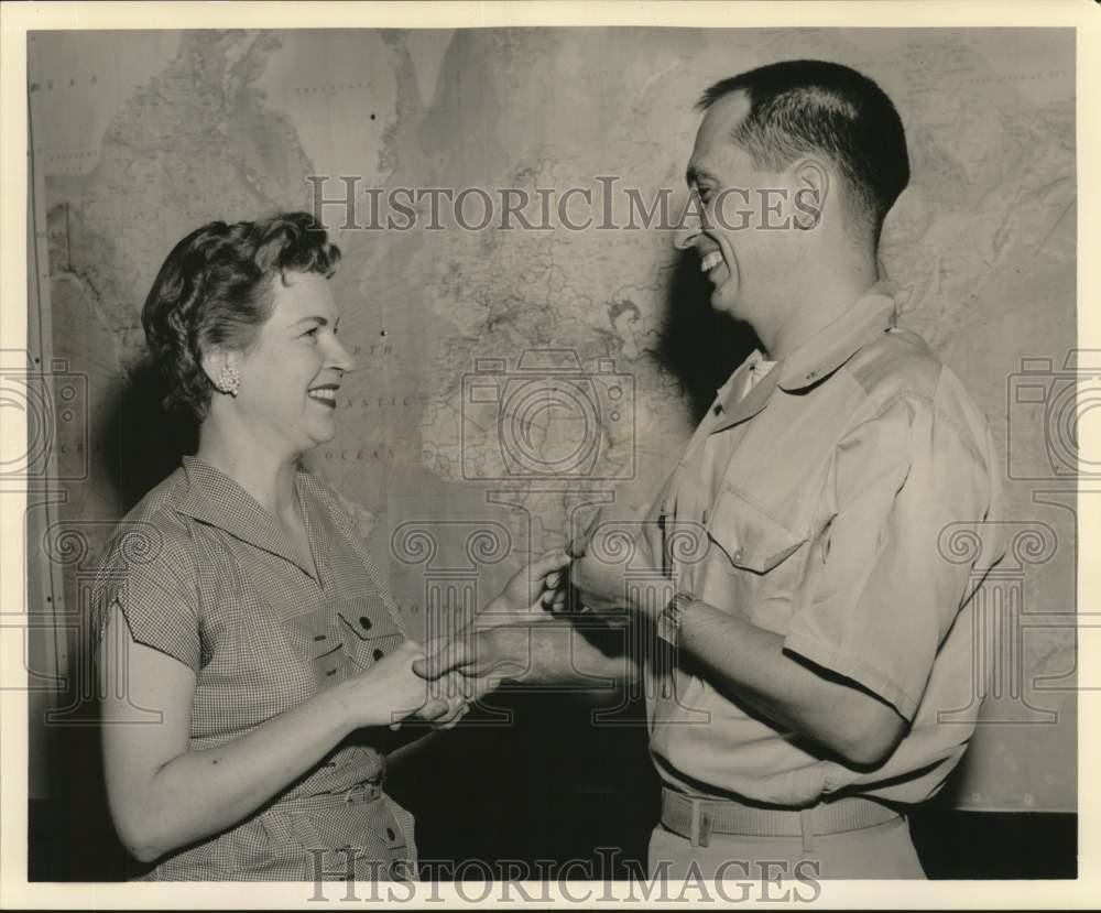 1958 Press Photo Rosemary Woodfin presented award by Lt. Commander B. Hahn