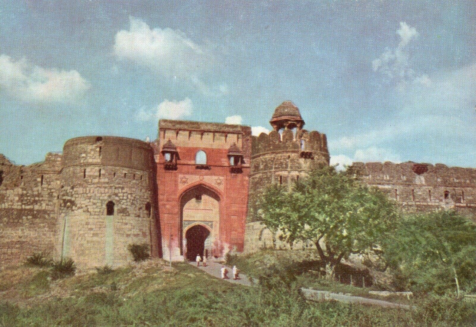 Purana Qila (Old Fort) New Delhi India Postcard